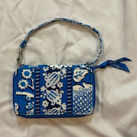 Vera Bradley Blue and White Floral Clutch Wristlet - Picture 2 of 6